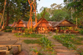 JOY Bungalow Resort and Restaurant
